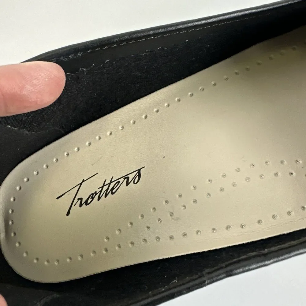 Trotters Black Leather Loafers - Picture 7 of 15